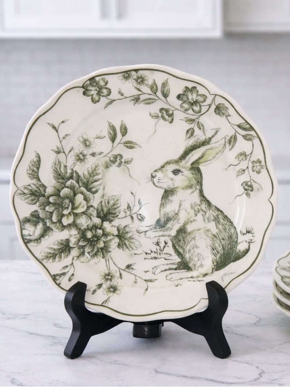 4pc Maxcera Green Toile Easter Bunny Rabbit Scalloped Cabbage Rose Salad Plates